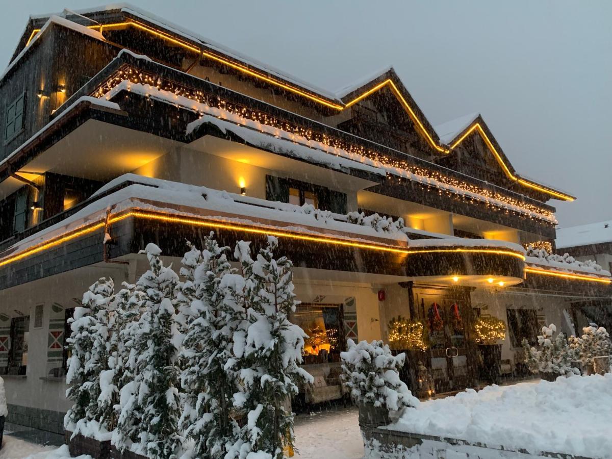 Hotel Alu Mountain Design Bormio Exterior photo