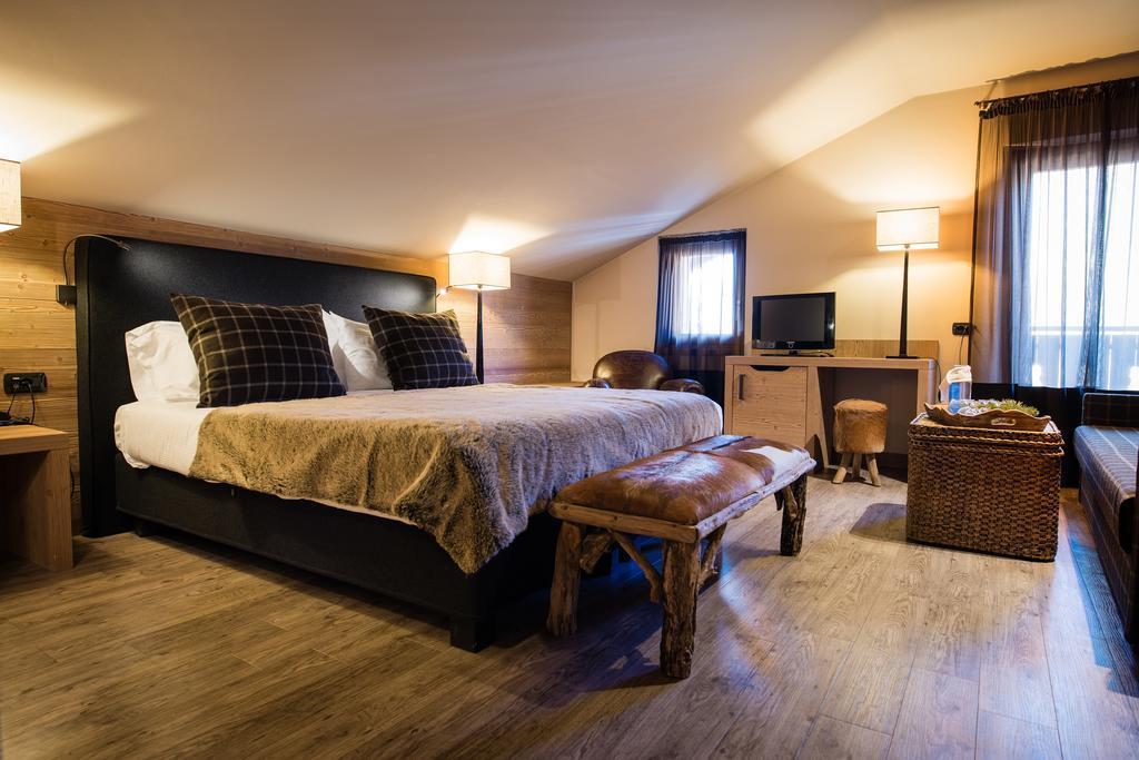Hotel Alu Mountain Design Bormio Exterior photo